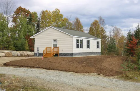 8 Victoria Lane Berlin NH 03570