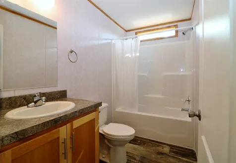 8 Victoria Lane Berlin NH 03570
