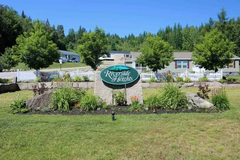 8 Victoria Lane Berlin NH 03570