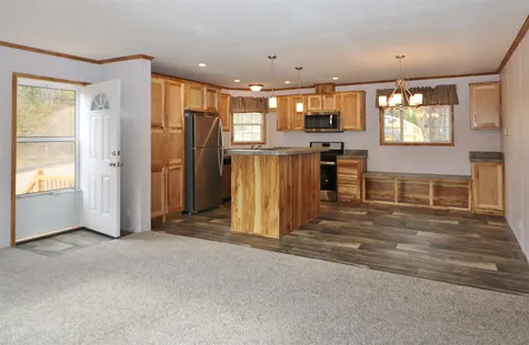 8 Victoria Lane Berlin NH 03570