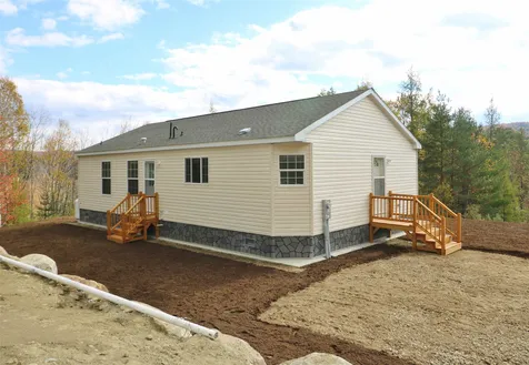 8 Victoria Lane Berlin NH 03570