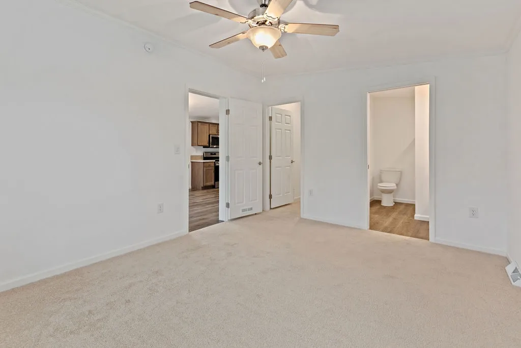 60 Hagop Road Salem NH 03079
