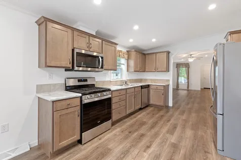 60 Hagop Road Salem NH 03079