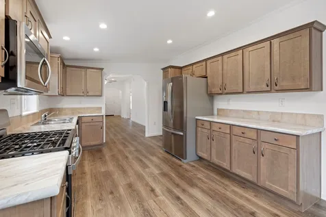 60 Hagop Road Salem NH 03079