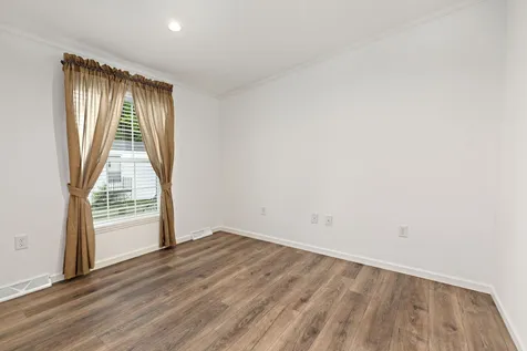 60 Hagop Road Salem NH 03079