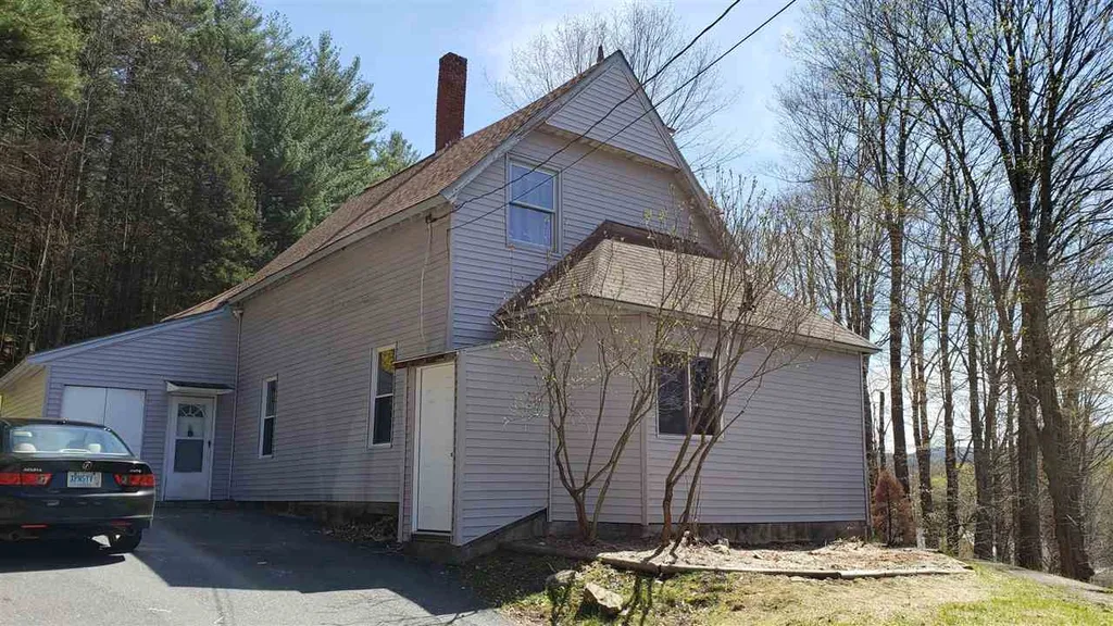53 Michigan Street Winchester NH 03470