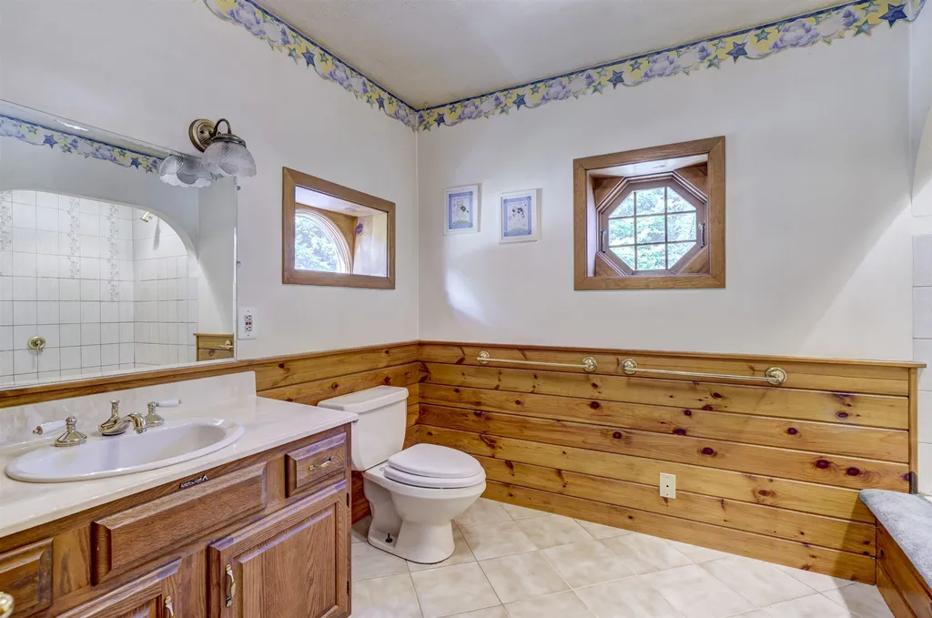 298 Abijah Bridge Road Weare NH 03281