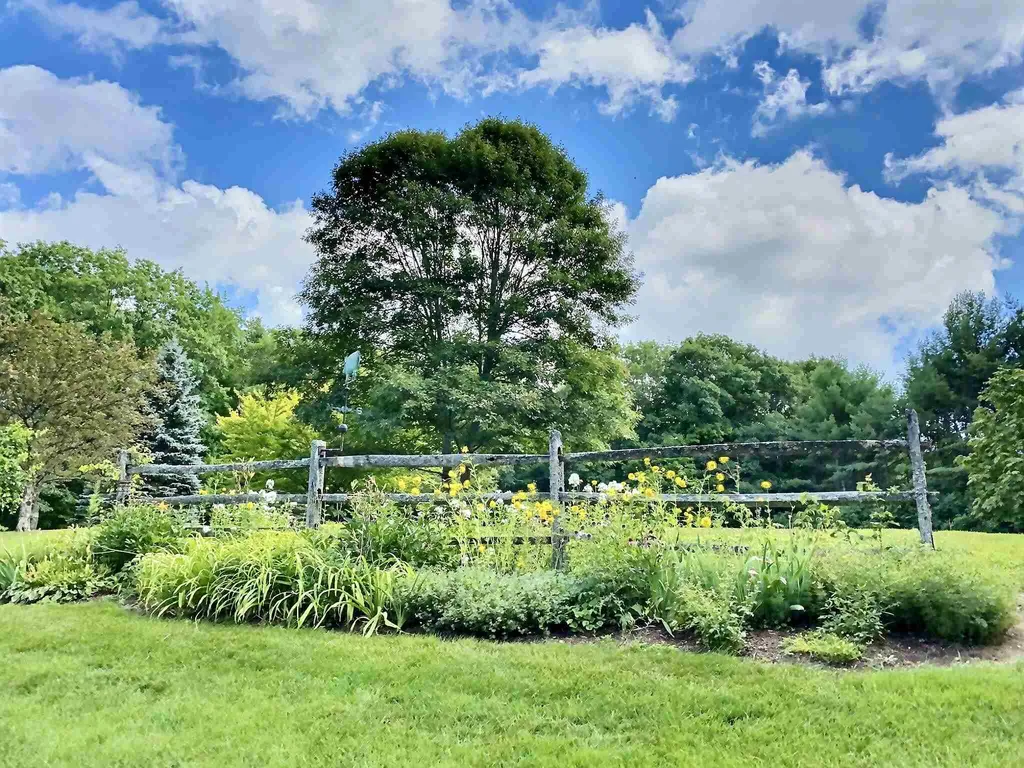 118 Rowell Hill Road Sutton NH 03260