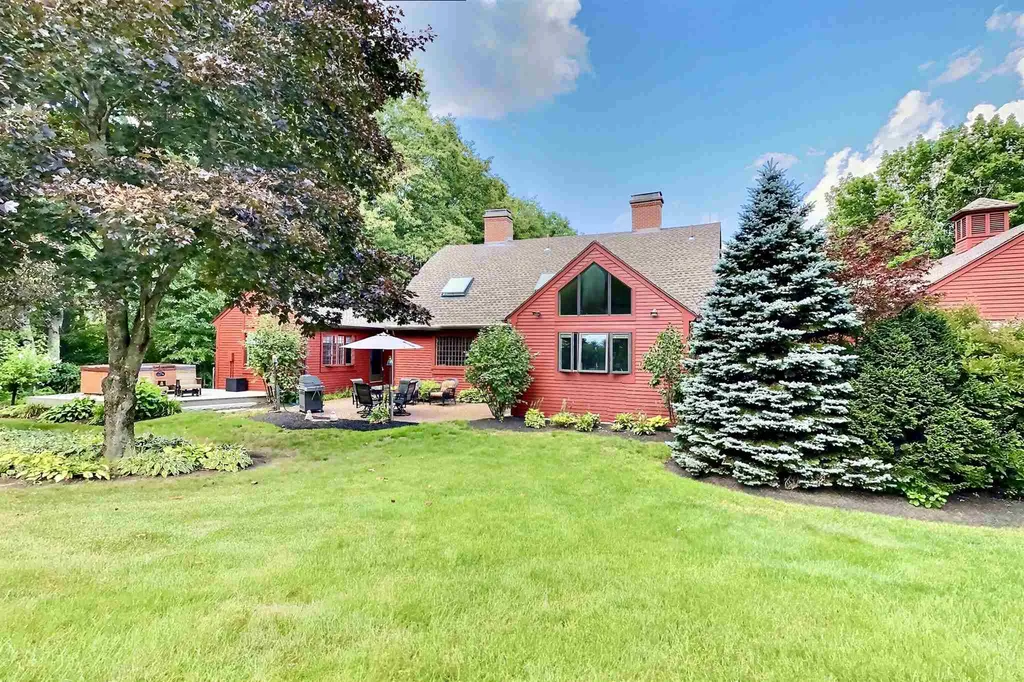 118 Rowell Hill Road Sutton NH 03260