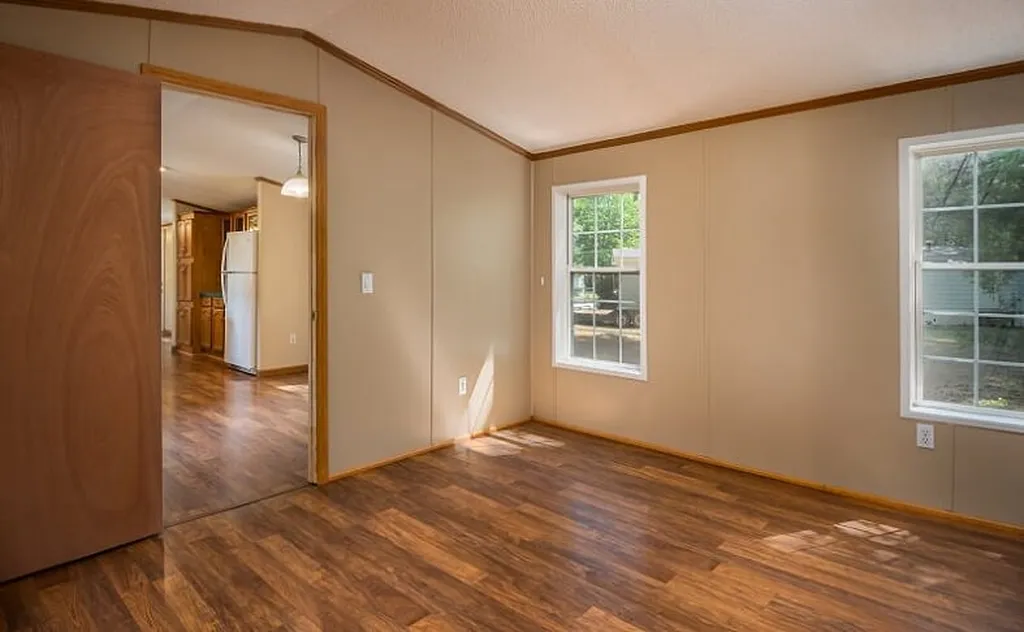 4 Silver Bell Mobile Home Park Rochester NH 03867