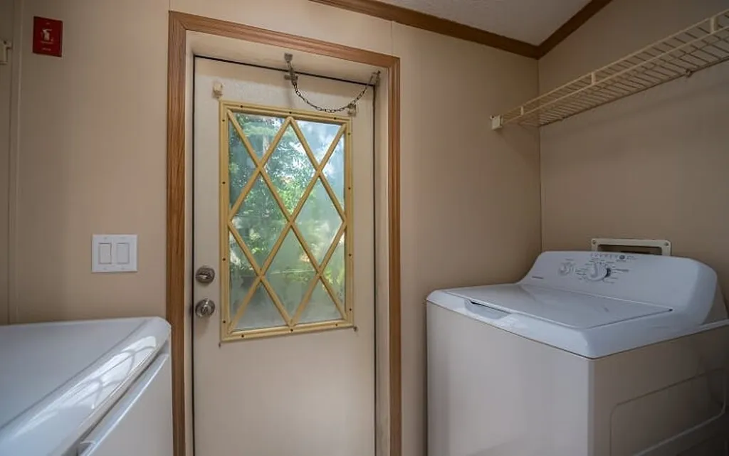 4 Silver Bell Mobile Home Park Rochester NH 03867