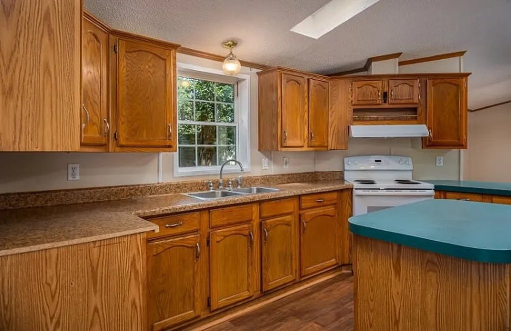 4 Silver Bell Mobile Home Park Rochester NH 03867