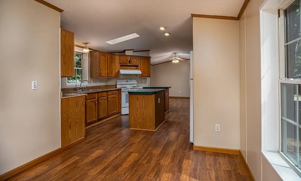 4 Silver Bell Mobile Home Park Rochester NH 03867