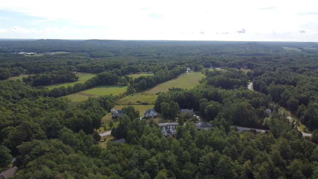 72 Bassett Lane Newfields NH 03856