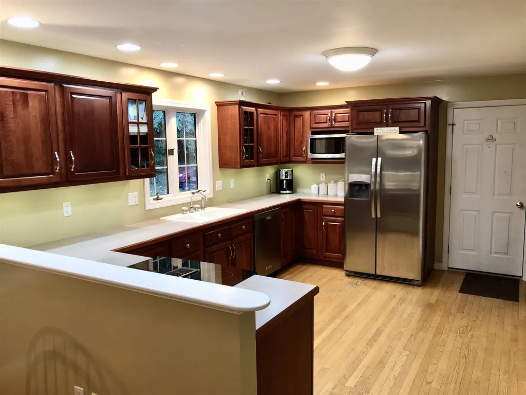72 Bassett Lane Newfields NH 03856