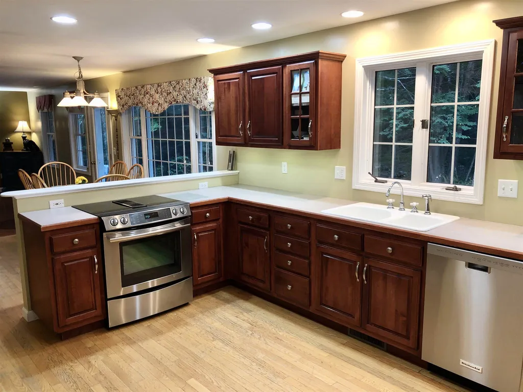 72 Bassett Lane Newfields NH 03856