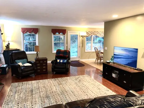 72 Bassett Lane Newfields NH 03856