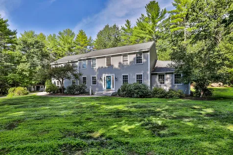 7 Taylor Drive Brookline NH 03033