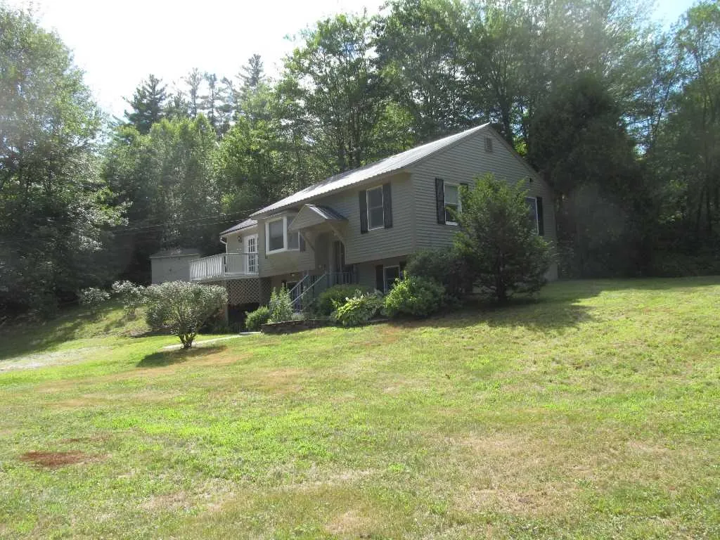 12 Alexander Avenue Newport NH 03773