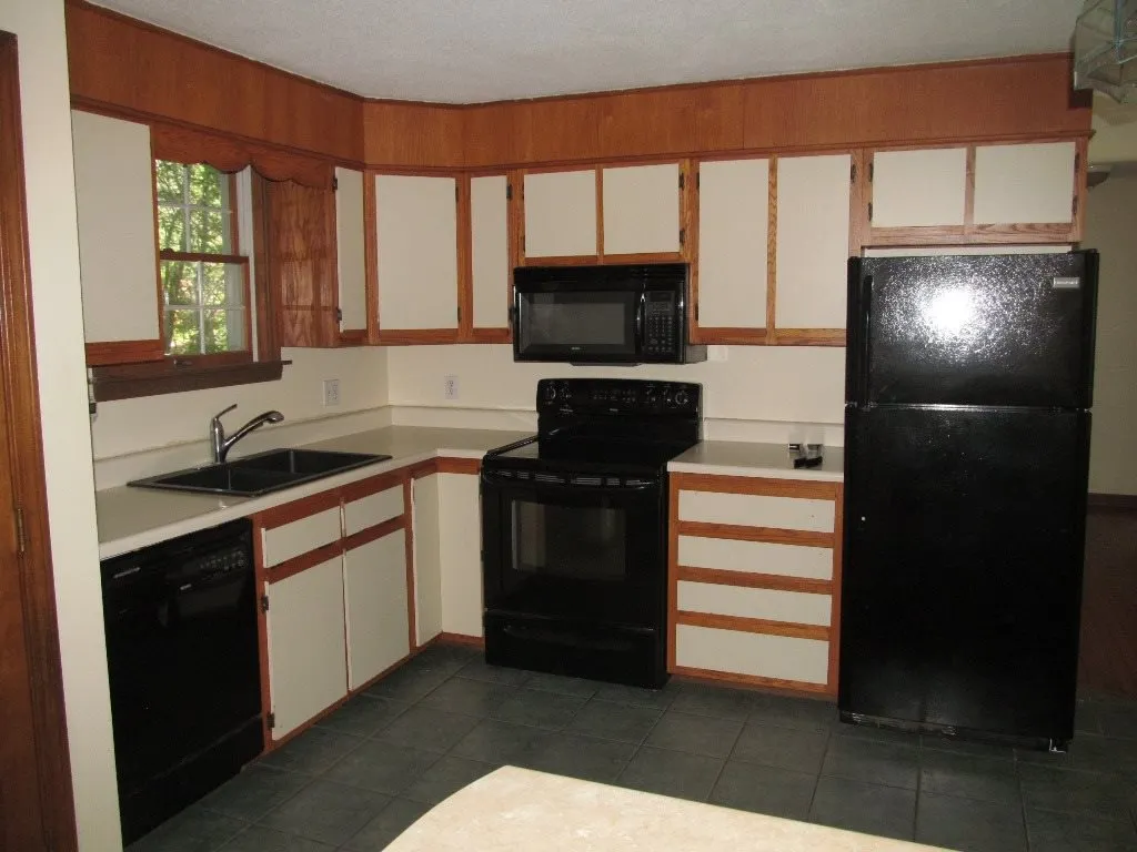 12 Alexander Avenue Newport NH 03773