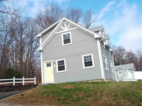36 Appleton Street Laconia NH 03246
