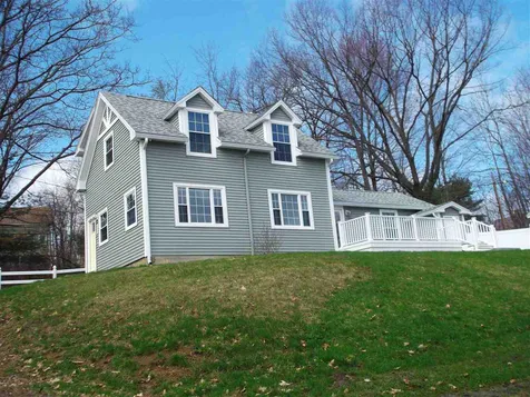 36 Appleton Street Laconia NH 03246