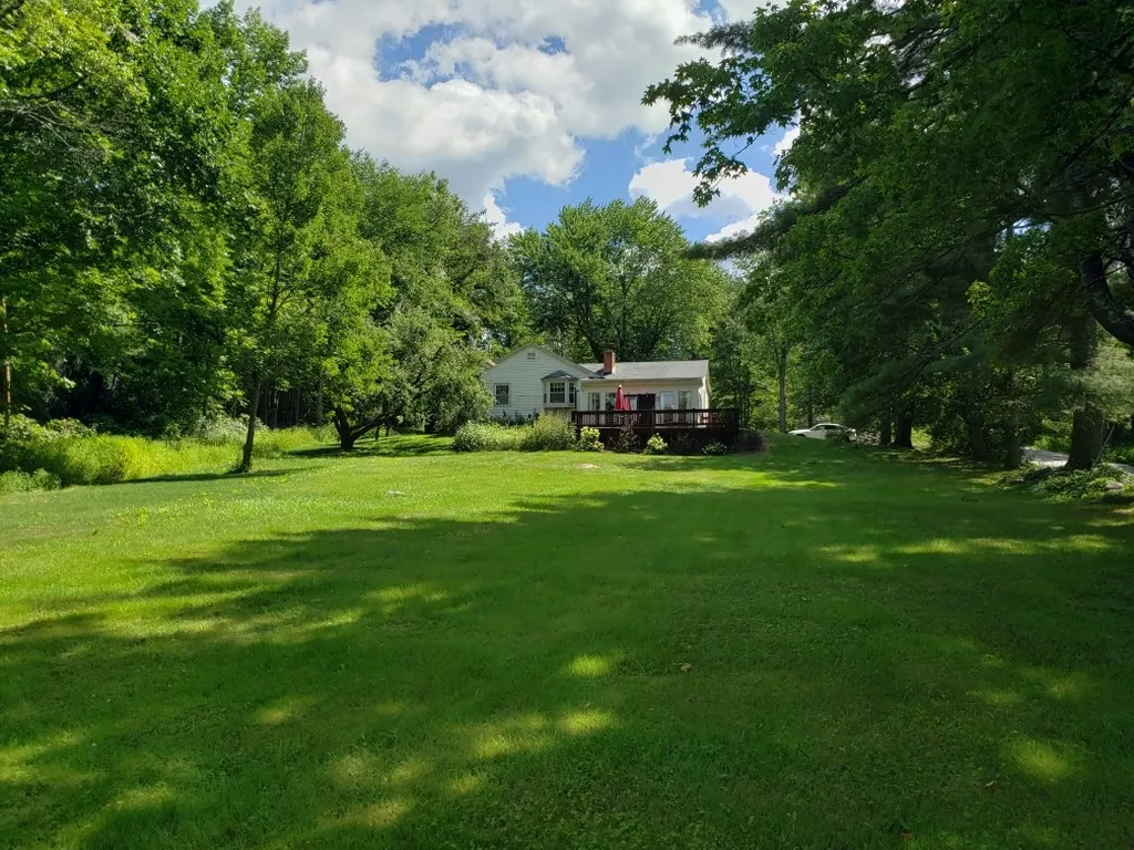 10 Critchett Road Candia NH 03034