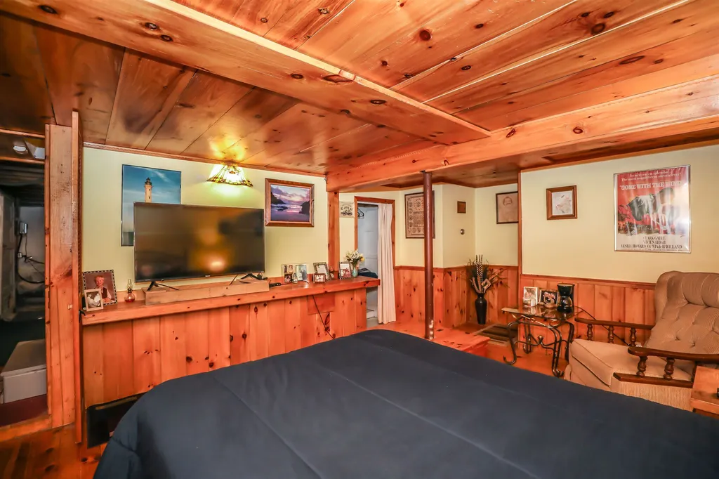 10 Critchett Road Candia NH 03034