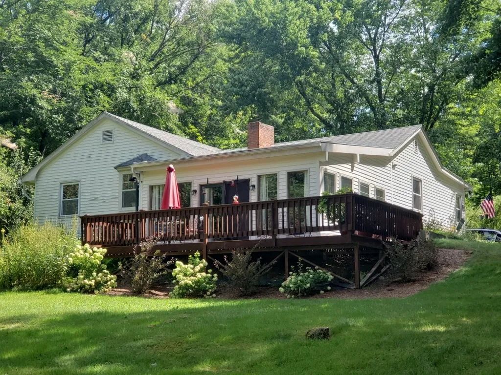 10 Critchett Road Candia NH 03034