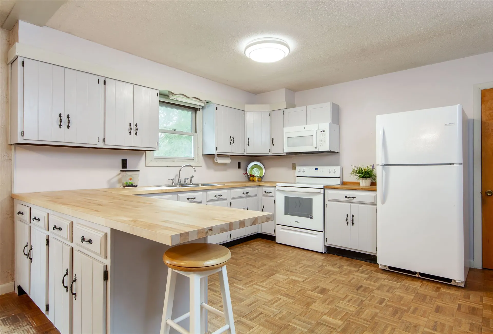 10 Lower Meadow Lane Bristol VT 05443