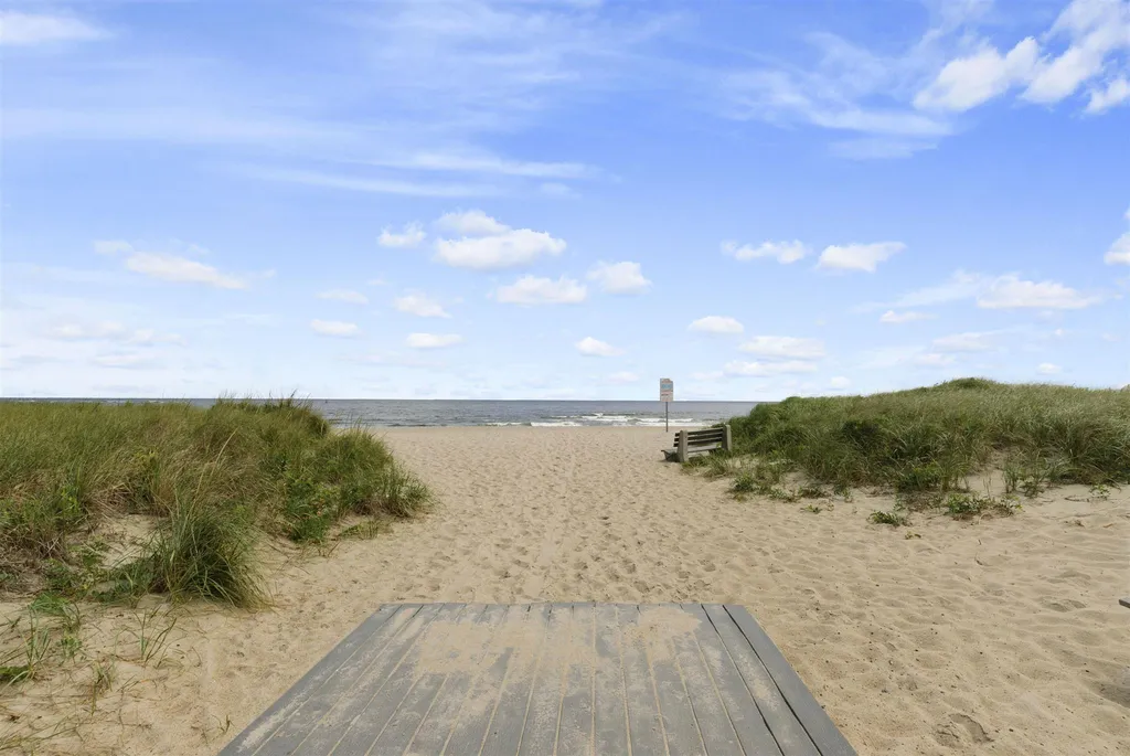 124 Ocean Drive Seabrook NH 03874