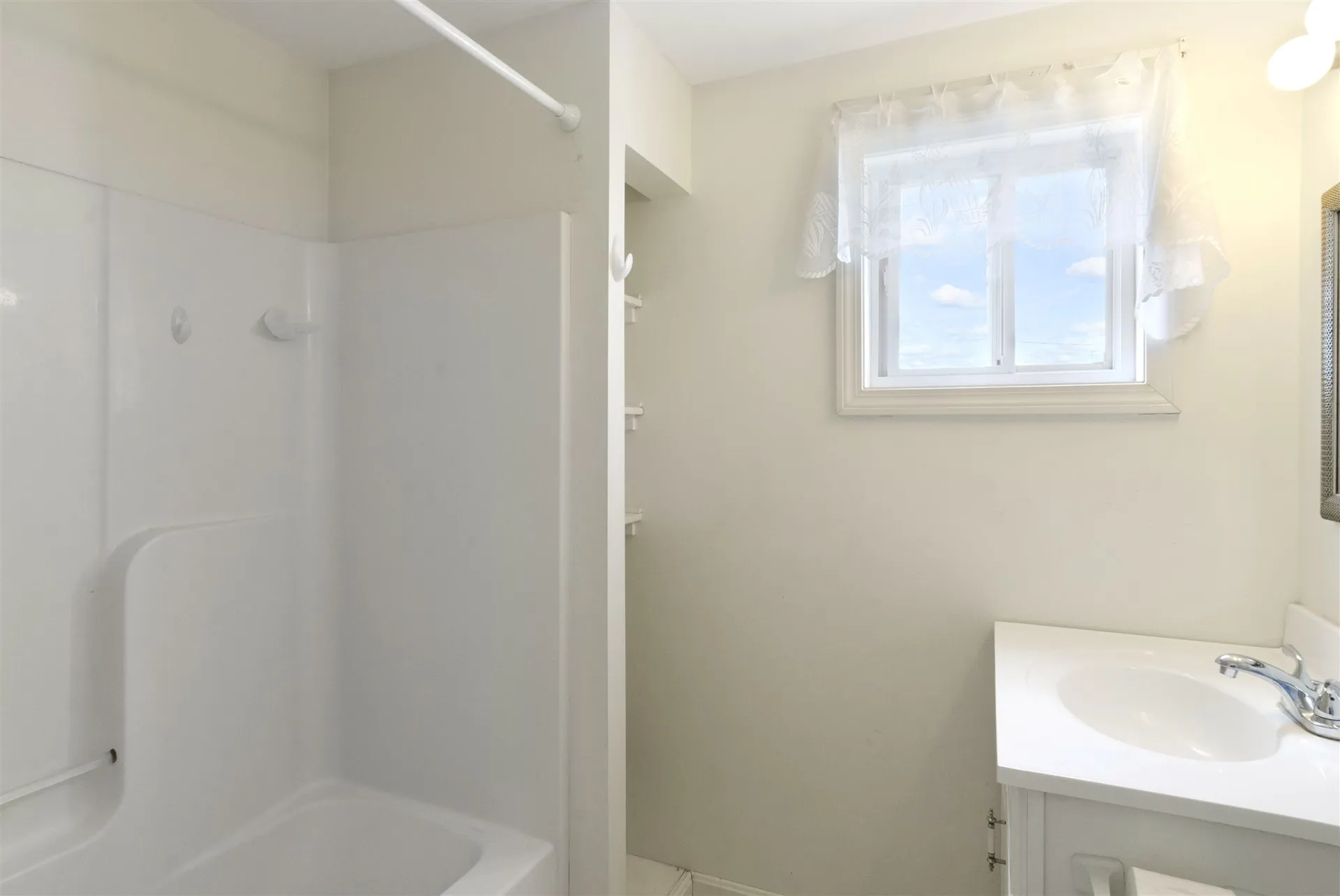 124 Ocean Drive Seabrook NH 03874