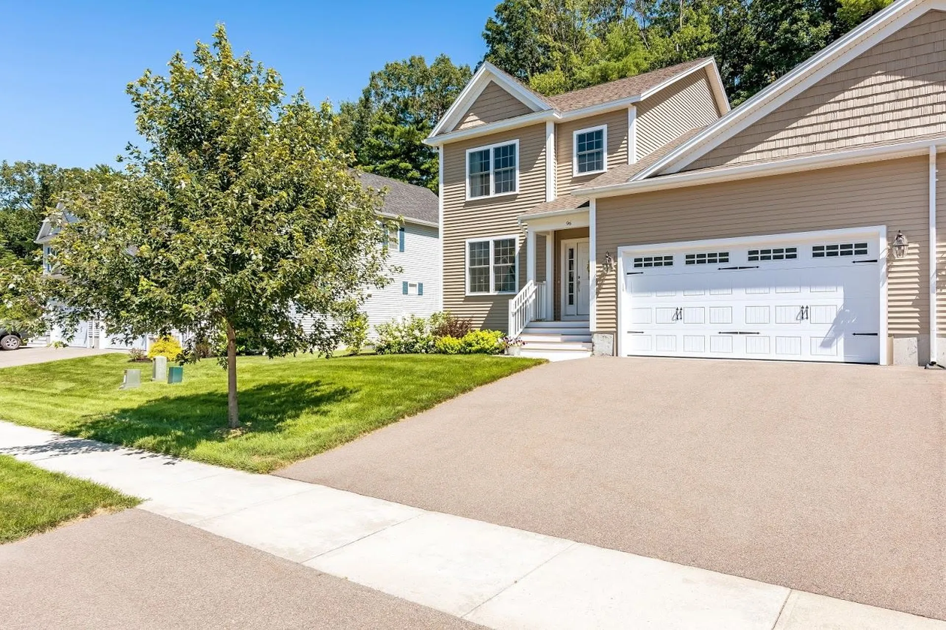 96 Waterlefe Way Colchester VT 05446