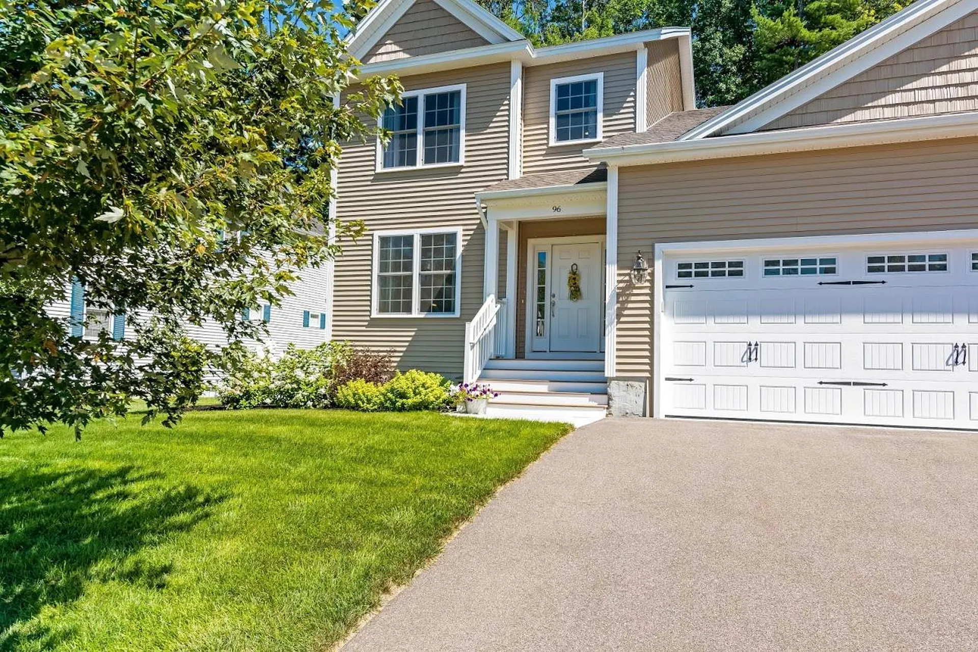 96 Waterlefe Way Colchester VT 05446