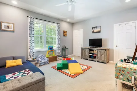 96 Waterlefe Way Colchester VT 05446