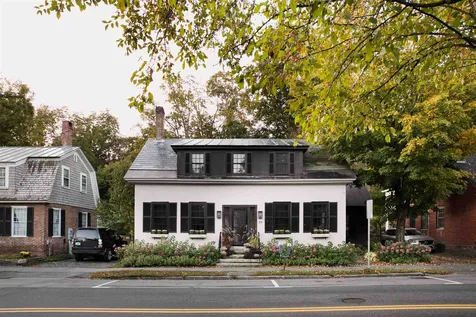 77 Central Street Woodstock VT 05091