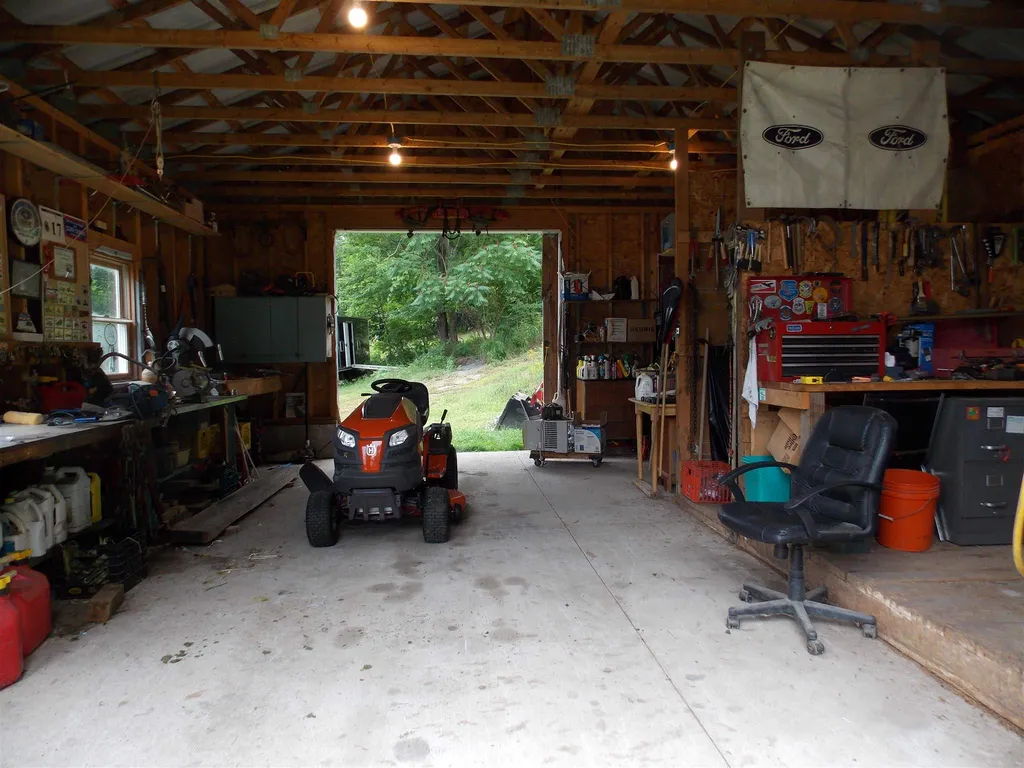 37 Reservoir Road Springfield VT 05156