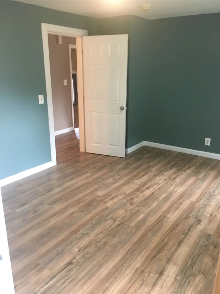 126 W Bow Street Franklin NH 03235