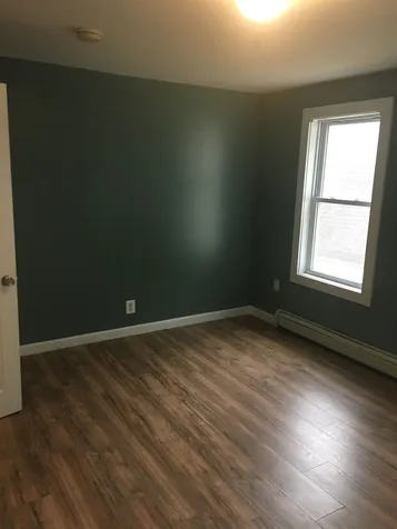 126 W Bow Street Franklin NH 03235