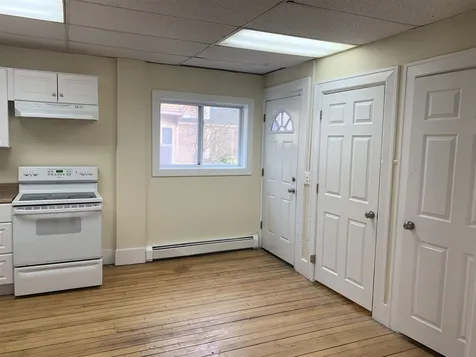 126 W Bow Street Franklin NH 03235