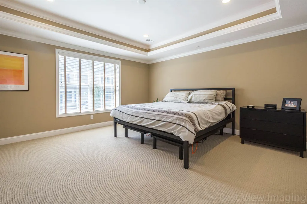 4c Manor Drive Hooksett NH 03106