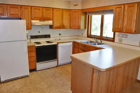 6 Rachel Drive Rutland City VT 05701