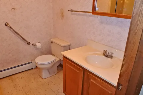 6 Rachel Drive Rutland City VT 05701