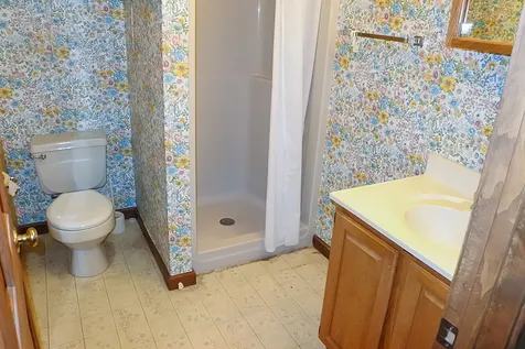 6 Rachel Drive Rutland City VT 05701