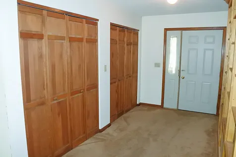 6 Rachel Drive Rutland City VT 05701