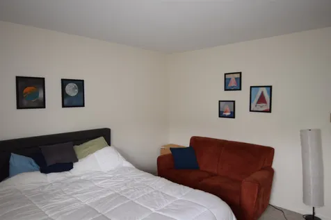 17 Conifer Court Burlington VT 05401