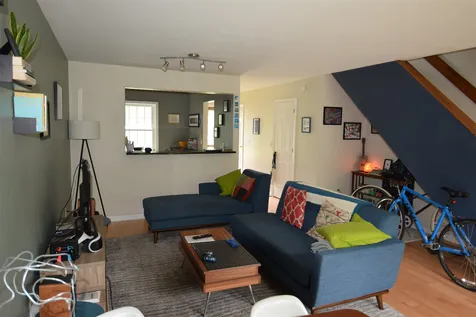 17 Conifer Court Burlington VT 05401