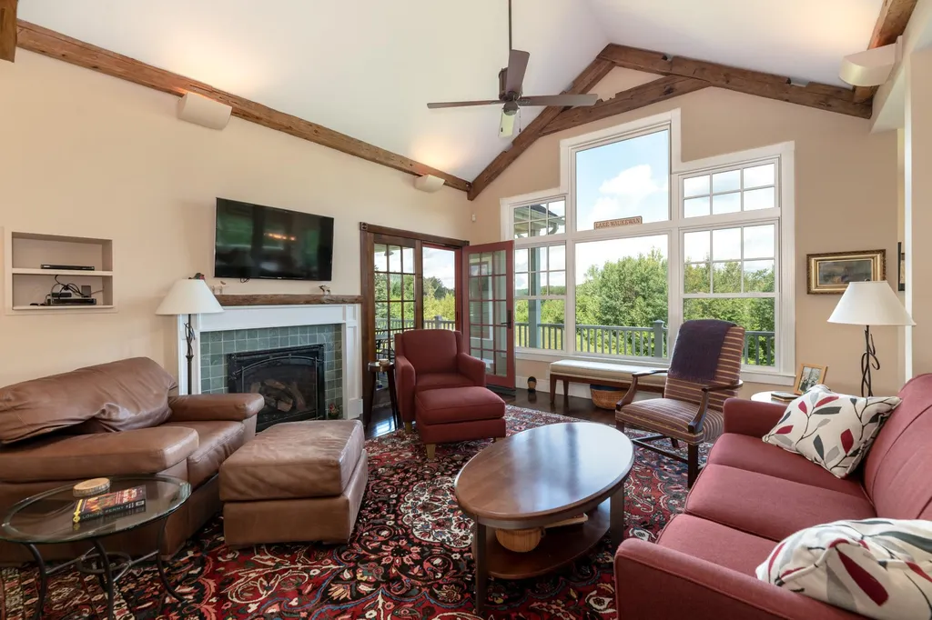 133 Waukewan Street Meredith NH 03253