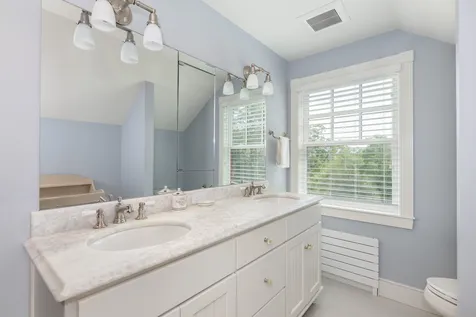133 Waukewan Street Meredith NH 03253
