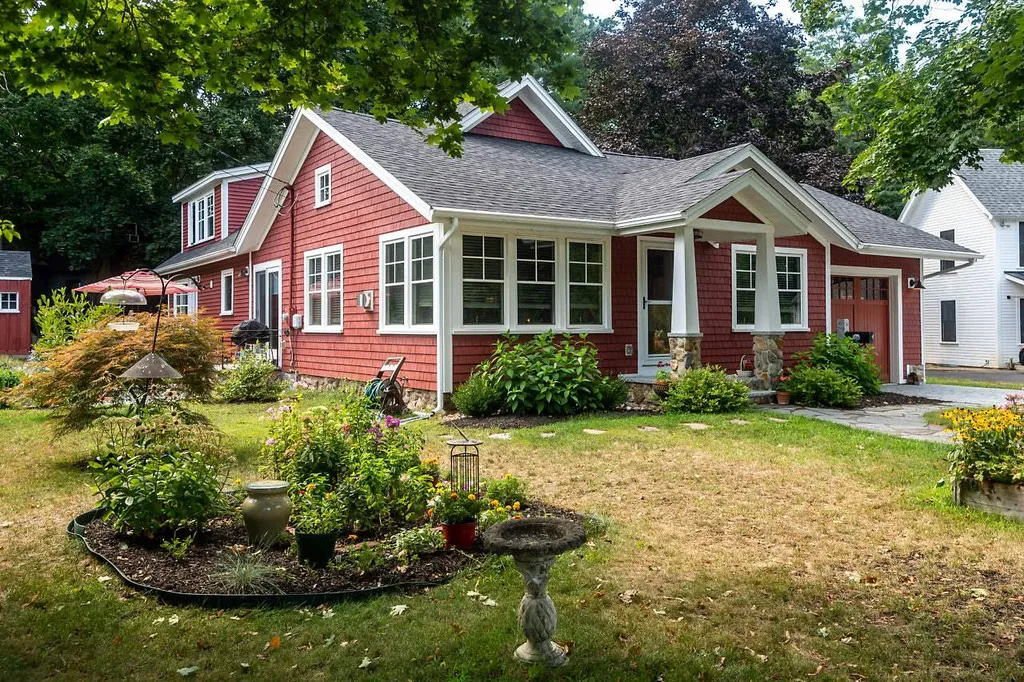 26 Walnut Street Exeter NH 03833